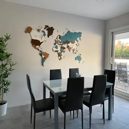 Appartement Centre With Terrace And Pool