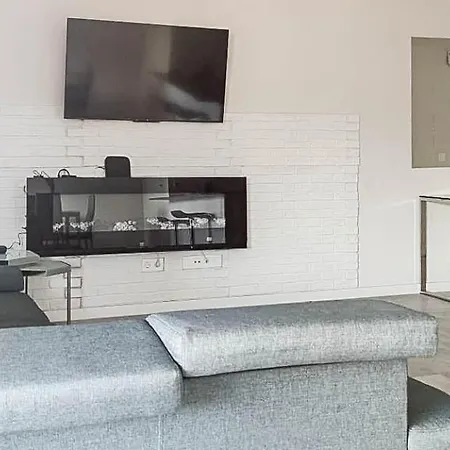 Apartmán Guestready - With Terrace And Pool *