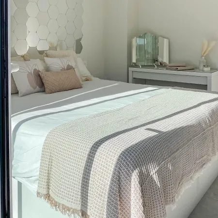 Apartmán Guestready - With Terrace And Pool Marbella