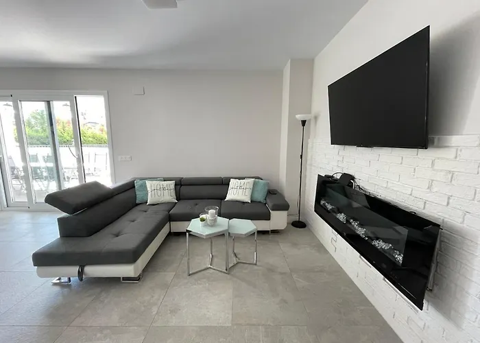 Guestready - Marbella With Terrace And Pool דירה