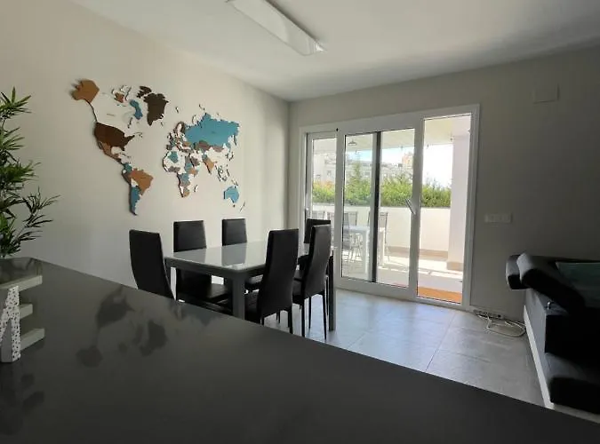 Guestready - Marbella With Terrace And Pool דירה מארבלה
